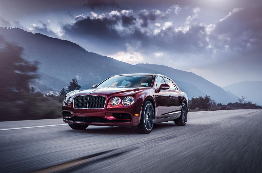  Bentley Flying Spur V8 S 2016 года  (фото 12 из 14)